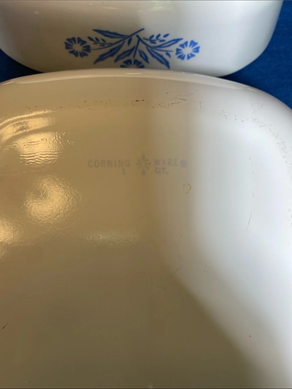 Corningware Two Vintage 1 qt Casseroles P-1-B in Blue Cornflower with one Lid